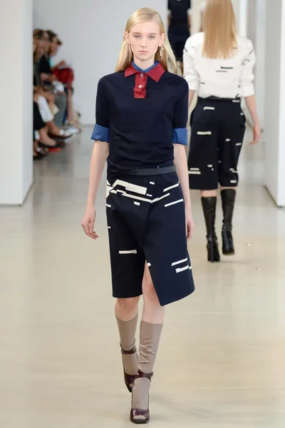Look 5